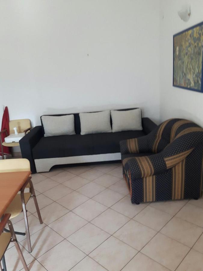 House Vida Goraleks Hotel Baska Voda Bagian luar foto