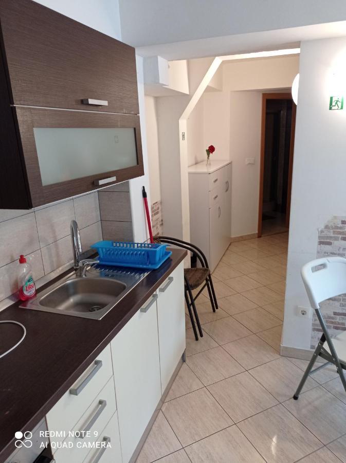 House Vida Goraleks Hotel Baska Voda Bagian luar foto