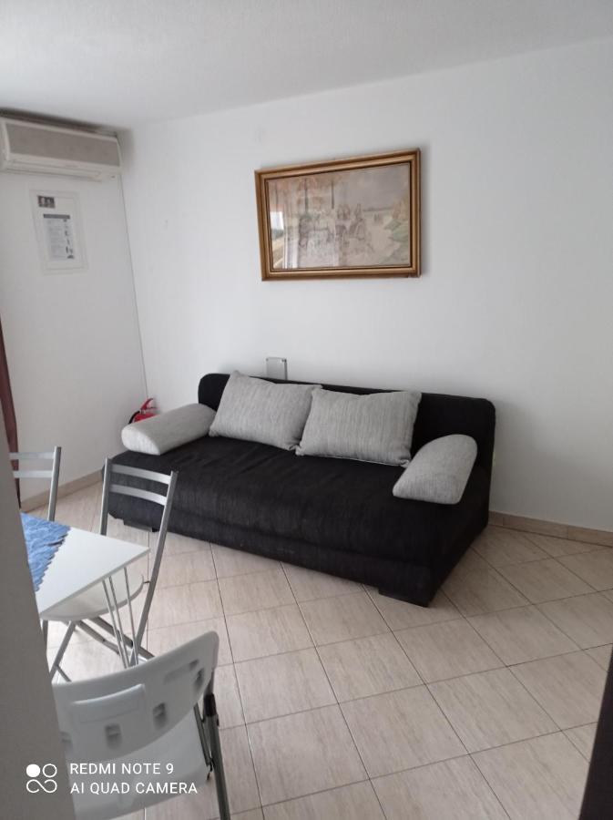 House Vida Goraleks Hotel Baska Voda Bagian luar foto